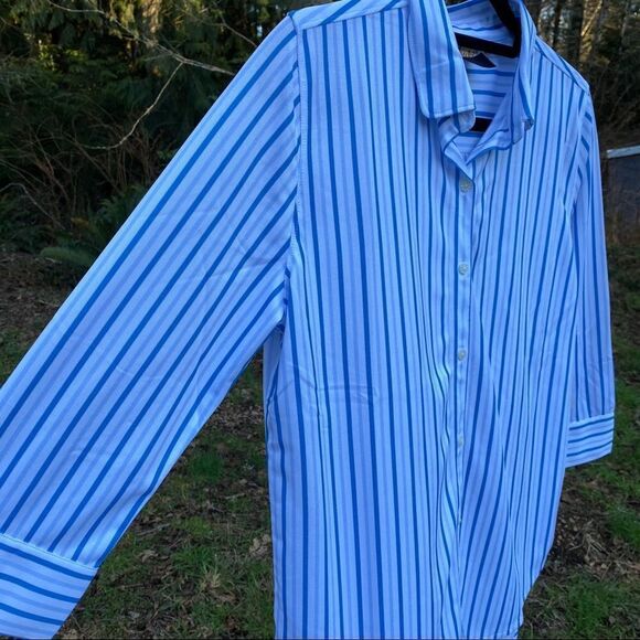 Buki Button Down Striped 3/4 Sleeve Blouse M NWT - Picture 12 of 15